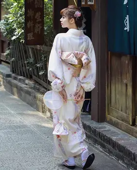 Японское кимоно, женское весеннее платье, белое, новая традиция, юката для молодых, с поясом, халат